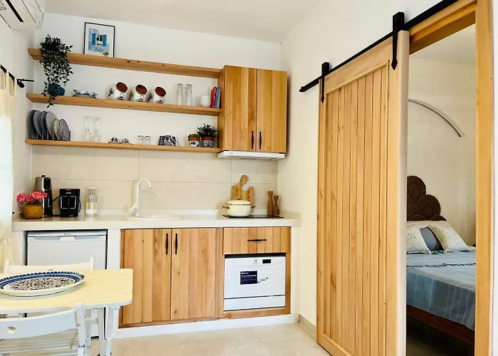 Jakaranda Unique Апарт-отель *